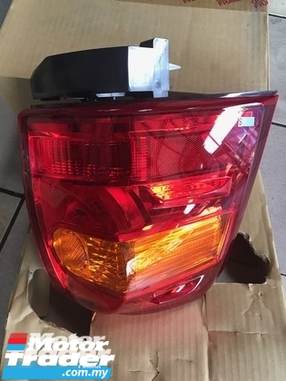 TOYOTA LAND Cruiser Tail Lamp Half-cut