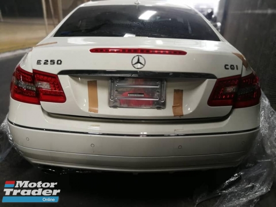 MERCEDES BENZ W207 E250cgi HALF CUT Half-cut