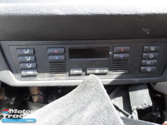 BMW X5 E53 3.0 HALF CUT  Half-cut