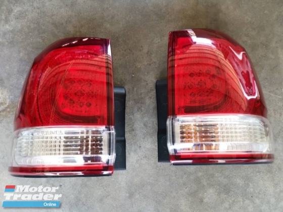 2007 Toyota Land Cruiser (J200) Body Parts One Set For Sell Exterior & Body Parts > Car body kits
