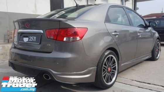 2013 KIA FORTE 1.6 SX Facelift 6 Speed Paddle Shift Super Condition Car Keep On Time Service Never Accident No Repair Need Worth Buy