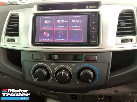 2013 TOYOTA HILUX DOUBLE CAB 3.0G (AT)