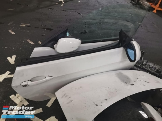 BMW E92 DOOR Exterior & Body Parts