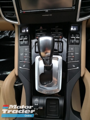 2014 PORSCHE CAYENNE CAYENNE 3.6 Platinum Edition Unreg 2014
