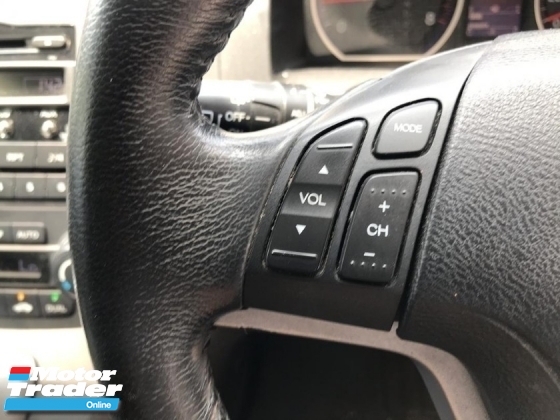 2012 HONDA CR-V CR-V LEATHER SEATS VERSION PREMIUM HIGH SPEC ONE OWNER LOW MILEAGE SHOWROOM NEW CAR CONDITION
