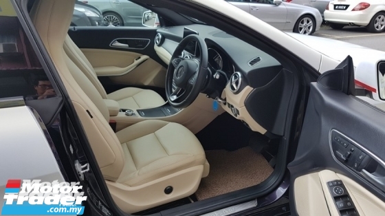 2015 MERCEDES-BENZ CLA CLA200 1.6cc (A) REG MAY 2015, ONE CAREFUL OWNER, FULL SERVICE RECORD, LOW MILEAGE DONE 73K KM, FREE 1 YEAR GMR CAR WARRANTY, CONVERT TO A45 BODY KIT & 19\