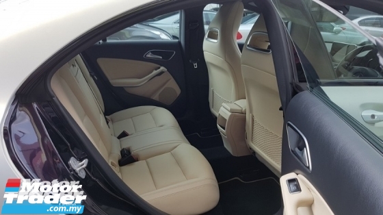 2015 MERCEDES-BENZ CLA CLA200 1.6cc (A) REG MAY 2015, ONE CAREFUL OWNER, FULL SERVICE RECORD, LOW MILEAGE DONE 73K KM, FREE 1 YEAR GMR CAR WARRANTY, CONVERT TO A45 BODY KIT & 19\