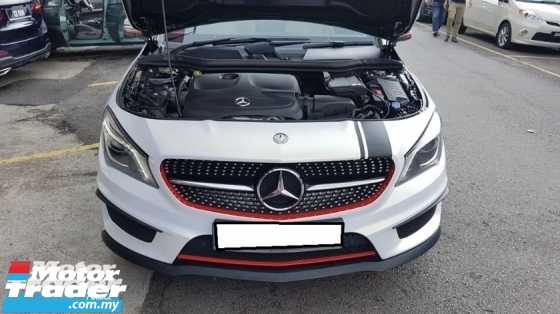 2015 MERCEDES-BENZ CLA CLA200 1.6cc (A) REG MAY 2015, ONE CAREFUL OWNER, FULL SERVICE RECORD, LOW MILEAGE DONE 73K KM, FREE 1 YEAR GMR CAR WARRANTY, CONVERT TO A45 BODY KIT & 19\
