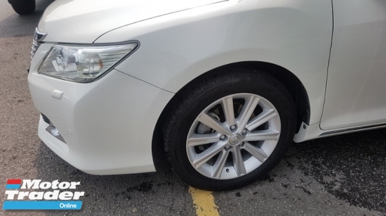 2013 TOYOTA CAMRY 2.0G SPEC (A) REG 2013, ONE OWNER, FULL SERVICE RECORD BY UMW TOYOTA, LOW MILEAGE DONE 105K KM, KEY LESS, PUSH START, 16\