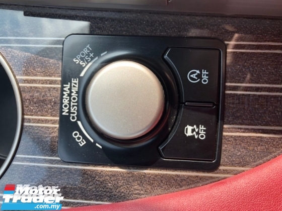 2017 LEXUS RX RX200t F Sport 2.0 Turbo Original 360 Surround Camera Pre-Crash Head Up Display HUD Intelligent Running Full-3LED Lights Lane Departure Assist Multi Function Paddle Shift Steering Smart Entry Lane Departure Assist Aircon-Vent Seats Bluetooth Unreg