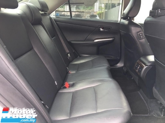 2016 TOYOTA CAMRY HYBRID 2.5 LEATHER PACKAGE (2 YEAR WARRANTY)(LOW MILEAGE)(ONE OWNER)(UNDER WARRANTY)