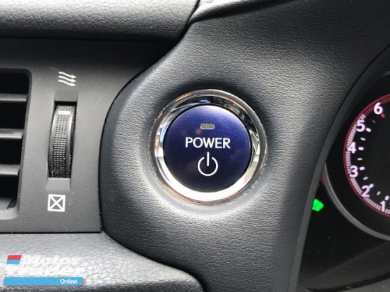 2014 LEXUS CT200H HYBRID LUXURY 1LADY OWNER LOW MILEAGE ORIGINAL PAINT TIP TOP CONDITION FULL LOAN