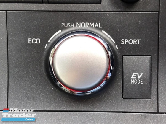 2014 LEXUS CT200H HYBRID LUXURY 1LADY OWNER LOW MILEAGE ORIGINAL PAINT TIP TOP CONDITION FULL LOAN