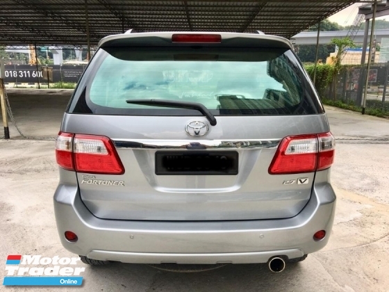 2010 TOYOTA FORTUNER 2.7 V SUV FACELITE AT (TRUE YEAR MAKE)(ONE OWNER)(LOW MILEAGE)(2 YEAR WARRANTY)