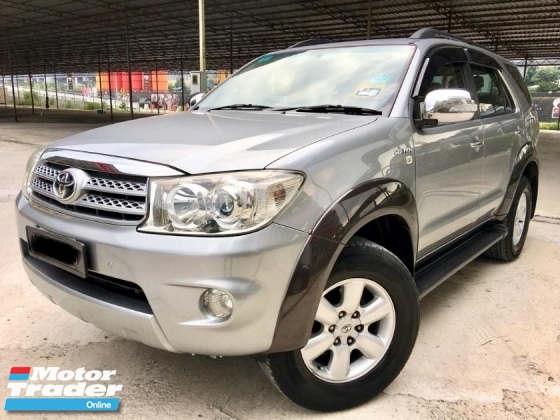 2010 TOYOTA FORTUNER 2.7 V SUV FACELITE AT (TRUE YEAR MAKE)(ONE OWNER)(LOW MILEAGE)(2 YEAR WARRANTY)