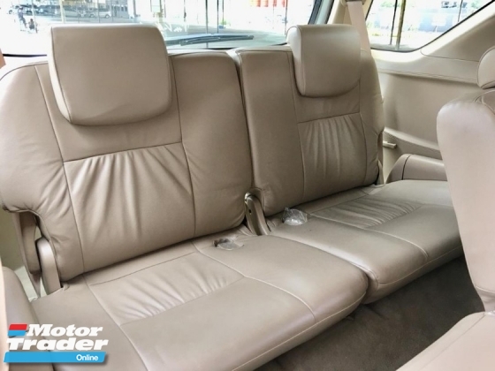 2010 TOYOTA FORTUNER 2.7 V SUV FACELITE AT (TRUE YEAR MAKE)(ONE OWNER)(LOW MILEAGE)(2 YEAR WARRANTY)
