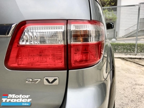 2010 TOYOTA FORTUNER 2.7 V SUV FACELITE AT (TRUE YEAR MAKE)(ONE OWNER)(LOW MILEAGE)(2 YEAR WARRANTY)