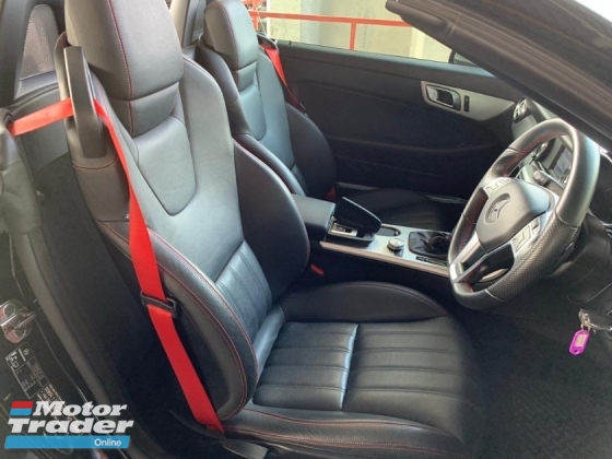 2015 MERCEDES-BENZ SLK 200 1.8 AMG Convertible New Arrival Unregister 0%SST Low interest Rate Loan Price Negotiable Offer