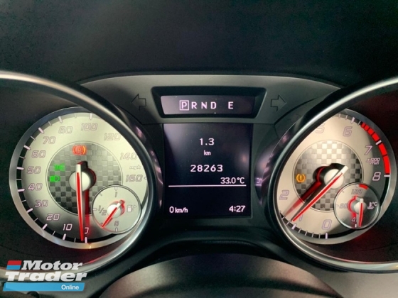 2015 MERCEDES-BENZ SLK 200 1.8 AMG Convertible New Arrival Unregister 0%SST Low interest Rate Loan Price Negotiable Offer