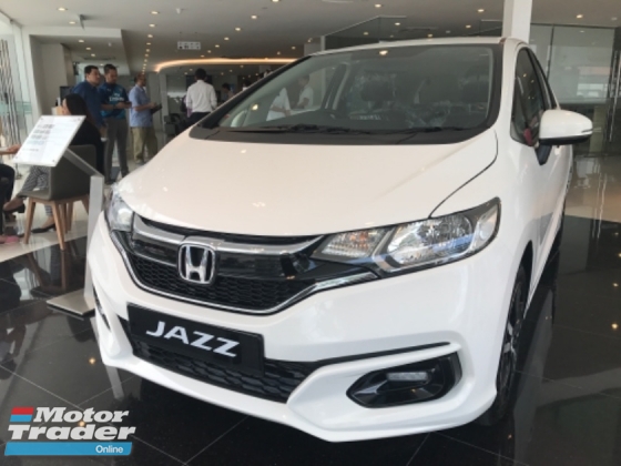 2019 HONDA JAZZ 1.5 i-VTEC 120hp 7-speed Continuous Variable Transmission Smart Entry Push Start Button VSA Vehicle Stability Control ABS Braking System Bluetooth Connectivity Paddle Shift Auto Cruise Control