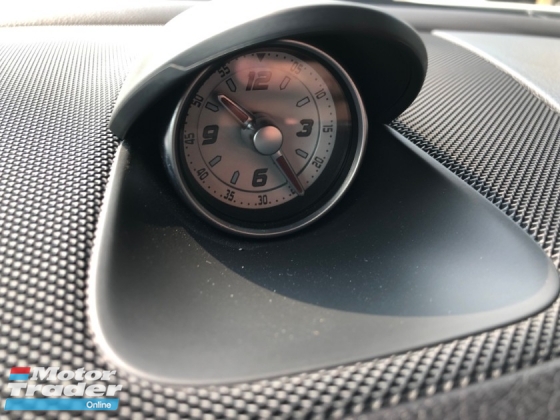 2015 MERCEDES-BENZ SLK New Engine 2.0 Turbocharged 9G-Tronic Chrono-Sport Panoramic Roof Bucket Seat Multi Function Paddle Shift Steering Daytime LED Zone Climate Auto Cruise Control Bluetooth® Connectivity Unreg