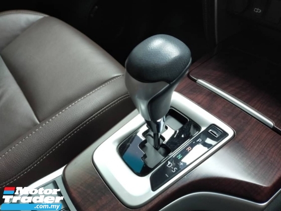 2018 TOYOTA FORTUNER 2.7V NEW VERSION FACELIFT FULL SERVICE UNDER WARRANTY UNTIL 2023 ONE OWNER NEW CAR CONDITION