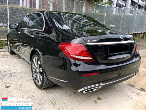 2017 MERCEDES-BENZ E-CLASS E250 2.0 Exclusive Sedan (TRUE YEAR MAKE)(UNDER WARRANTY)(LOW MILEAGE)(ONE OWNER)