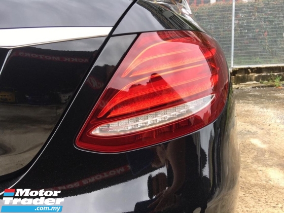 2017 MERCEDES-BENZ E-CLASS E250 2.0 Exclusive Sedan (TRUE YEAR MAKE)(UNDER WARRANTY)(LOW MILEAGE)(ONE OWNER)