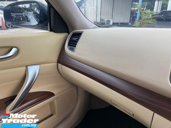 2011 NISSAN TEANA 250XV PREMIUM FULL SPEC 2.5 AUTO = FOC WARRANTY = YES YEAR END SALE = TIP TOP CONDITION = MUST BUY UNIT