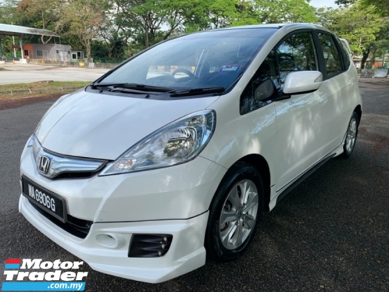 2015 HONDA JAZZ 1.3 Hybrid (A) FULL SERVICE RECORD 1 OWNER ONLY TIPTOP CONDITION VIEW TO CONFIRM