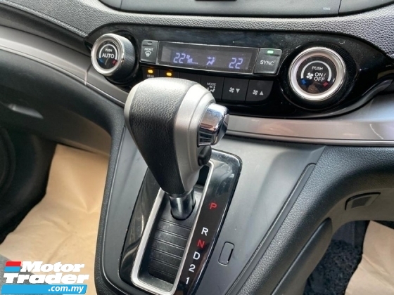 2015 HONDA CR-V SUV 2.0 i-VTEC FULL SPEC (2 YEAR WARRANTY)(TRUE YEAR MAKE)(LOW MILEAGE)(ONE OWNER)