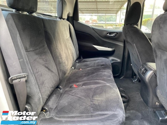 2015 NISSAN NAVARA 2.5L 4X4 SE NP300 AT (TRUE YEAR MAKE)(LOW MILEAGE)(2 YEAR WARRANTY)(ONE OWNER)