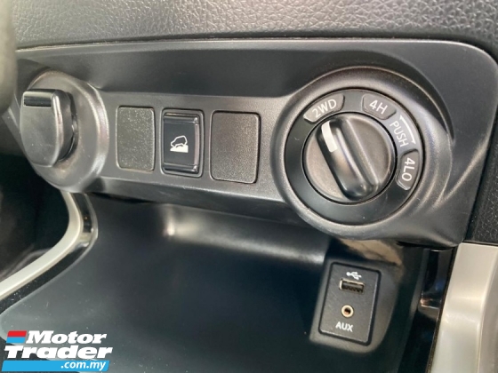 2015 NISSAN NAVARA 2.5L 4X4 SE NP300 AT (TRUE YEAR MAKE)(LOW MILEAGE)(2 YEAR WARRANTY)(ONE OWNER)