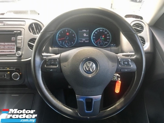 2014 VOLKSWAGEN TIGUAN 2.0 TSI SUV(TRUE YEAR MAKE)(UNDER WARRANTY)(FULL SERVICE RECOND)(LOW MILEAGE)(ONE OWNER)
