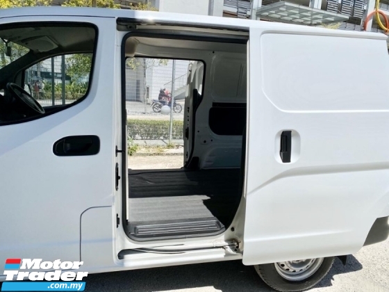 2017 NISSAN NV200 1.6 Panel Van(TRUE YEAR MAKE)(FULL SERVICE RECOND)(UNDER WARRANTY)