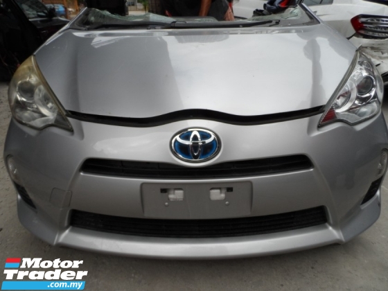 TOYOTA PRIUS C HALF CUT Half-cut