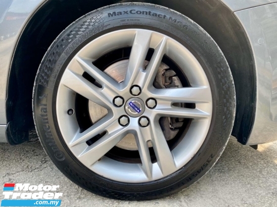 2017 VOLVO S60 2.0 T6 Drive E Sedan(TRUE YEAR MAKE)(FULL SERVICE RECOND)(LOW MILEAGE)(ONE VIP OWNER)(UNDER WARRANTY)