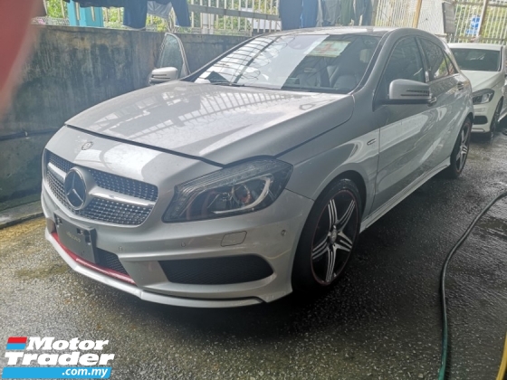 2015 MERCEDES-BENZ A-CLASS A250 AMG 4MATIC/FREE 5 YEARS WARRANTY/PANAROOF