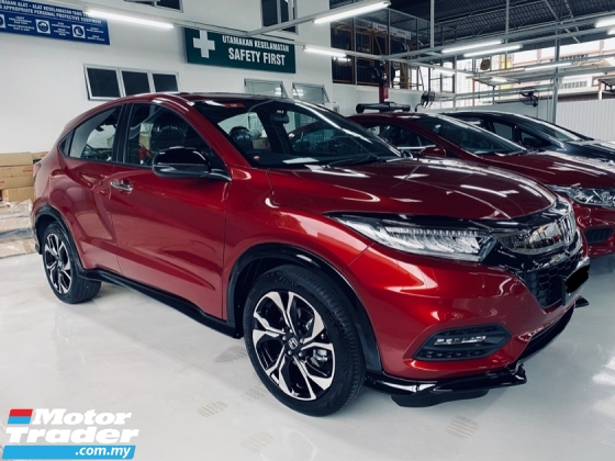 2020 HONDA HR-V 2020 HONDA HR-V SPECIAL OFFER HRV 1.8 E V RS i-VTEC Electronic Fuel Injection Continuous Variable Gear Ratio VGR 8-Way Power seat Full LED Headlights Dual Tone Alloy Wheels Smart Entry Push Start Button Cruise Control Paddle Shift 6 Airbags Ambient Meter
