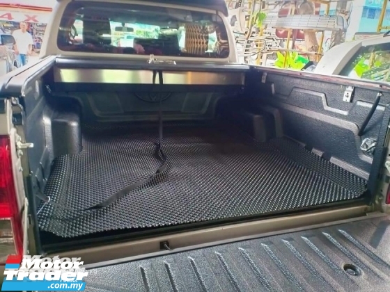 ROLLER LID FOR TOYOTA HILUX REVO Exterior & Body Parts > Body parts
