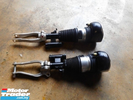 BMW G12 ABSORBER FRONT PART NEW USED RECOND CAR PART MALAYSIA NEW USED RECOND CAR PARTS SPARE PARTS AUTO PART HALF CUT HALFCUT GEARBOX TRANSMISSION MALAYSIA Enjin servis kereta potong separuh murah BMW Malaysia Performance Part > Suspension