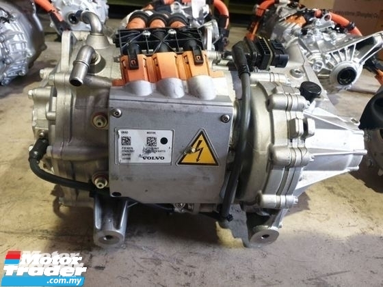 VOLVO XC90 T8 HYBRID DRIVE UNIT REAR AXLE VOLVO MALAYSIA Half-cut