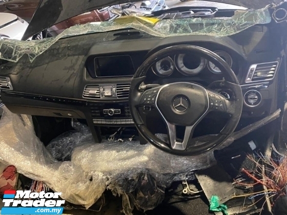 MERCEDES BENZ E CLASS NEW FACELIFT COUPE W207 E400 NEW USED RECOND AUTO CAR SPARE PART BMW MALAYSIA Half-cut 