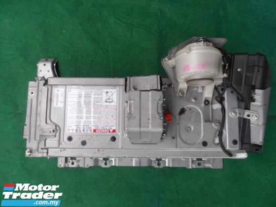 TOYOTA CAMRY 2015 HYBRID BATTERY Other Accesories