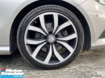 2013 梅赛德斯-奔驰 A-CLASS A200 BlueEFCY 1.6 (一个) CBU