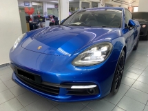 2017 保时捷Panamera PANAMERA 2.9 4小号注册 2019 英国 Chrono P/Boot 相机