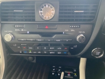 2019 雷克萨斯 RX300 F SPORT SUN ROOF POWER BOOT 3LED 摄像头保修