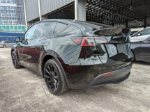 2022 TESLA MODEL Y Standard RWD