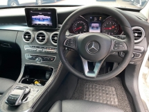 2017 梅赛德斯 - 奔驰C级C200 2.0 (一个) CKD C43 Bodykit 免费 2 两年保修