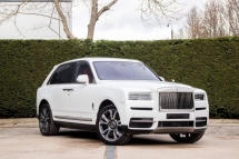 2019 ROLLS-ROYCE CULLINAN V12 RED INTERIOR 